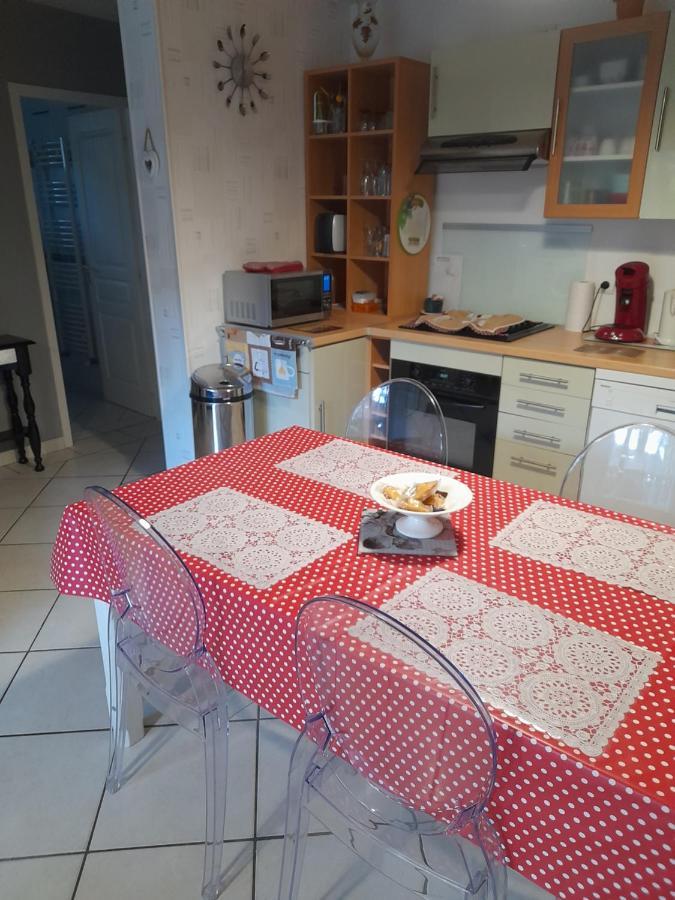 Agreable Appartement A 1Km Du Centre De ลาเตสเตอ-เดอ-บูค ภายนอก รูปภาพ